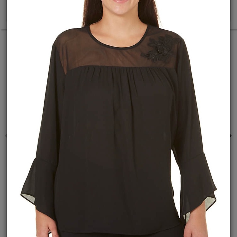 Liberty Love Black Blouse‎